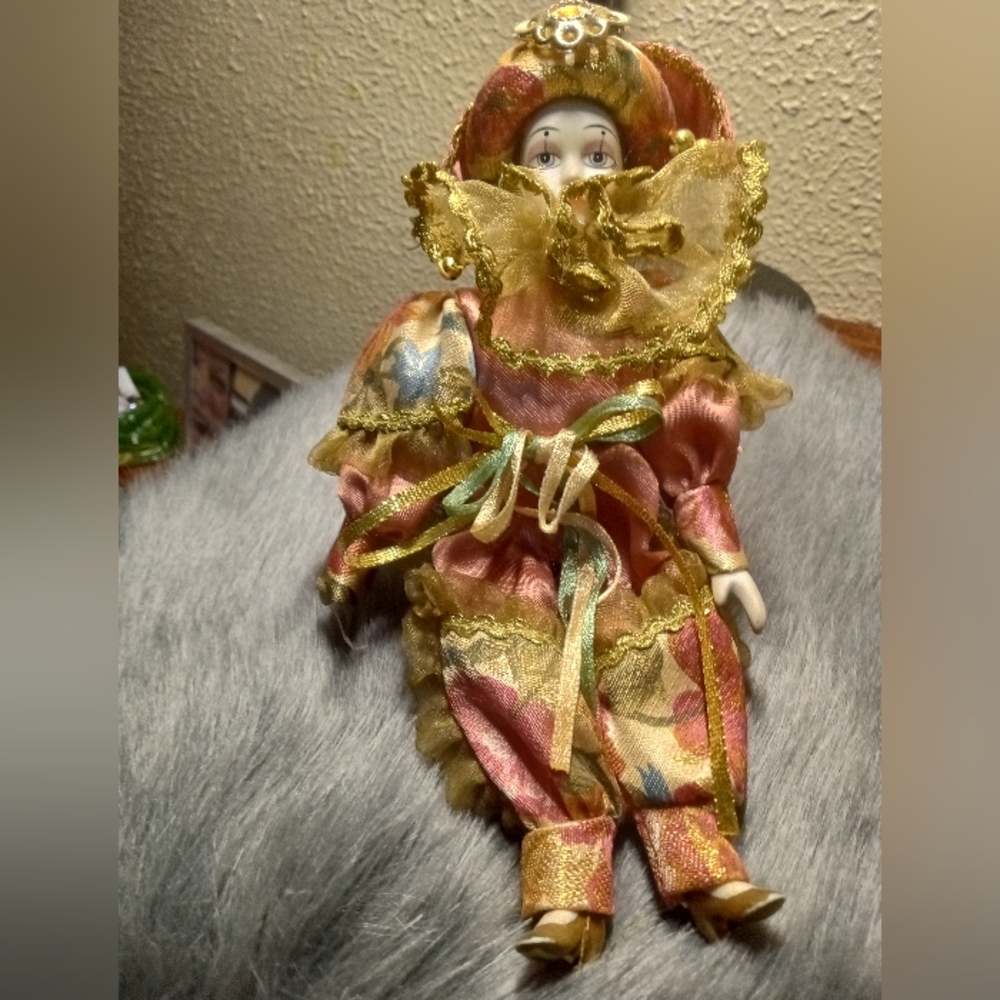Antique doll - Picture 2 of 4